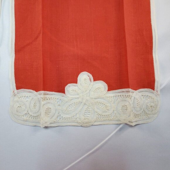 Vintage Hand Sewn Red Embroidered Brussels Belgium Lace Tea Towels 17x10 inches - Picture 3 of 9